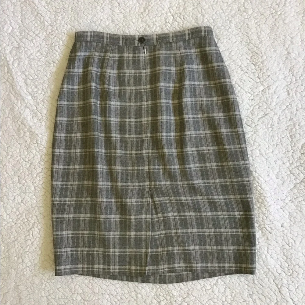 Gray/Sage Green Plaid Skirt Set - Picture 5 of 9